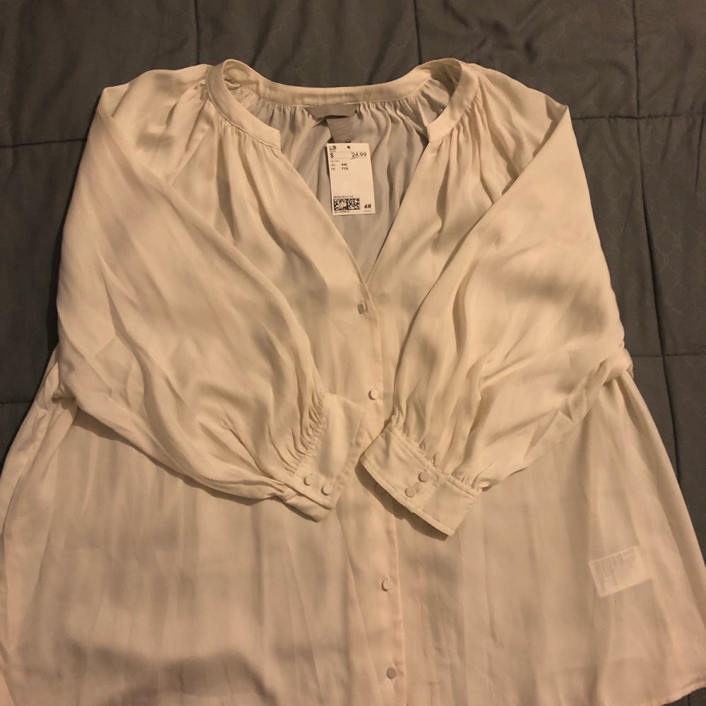 Women’s blouse